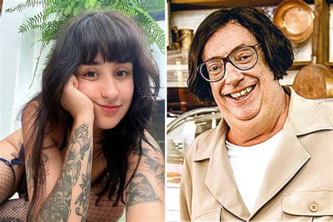 martina beiçola|Entrevista com os Beiçolas: Marcos Oliveira e Martina  .